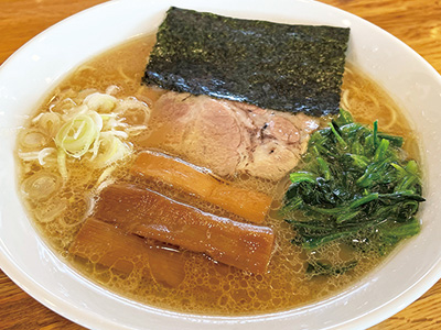 豚骨醤油ラーメン
