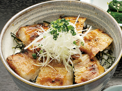 白金豚の味噌漬け焼き